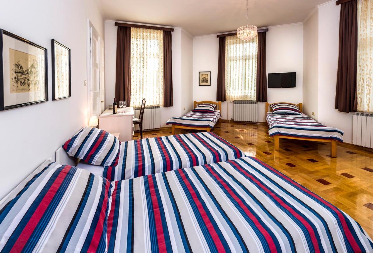Vila Regina Rooms Karlovac Exterior foto